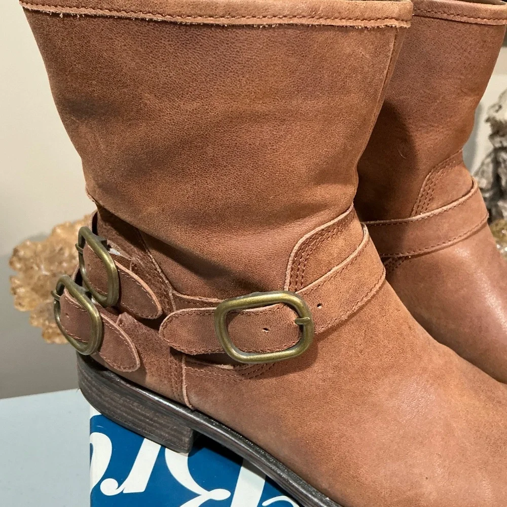 Lucky brand boots - Picture 2 of 8